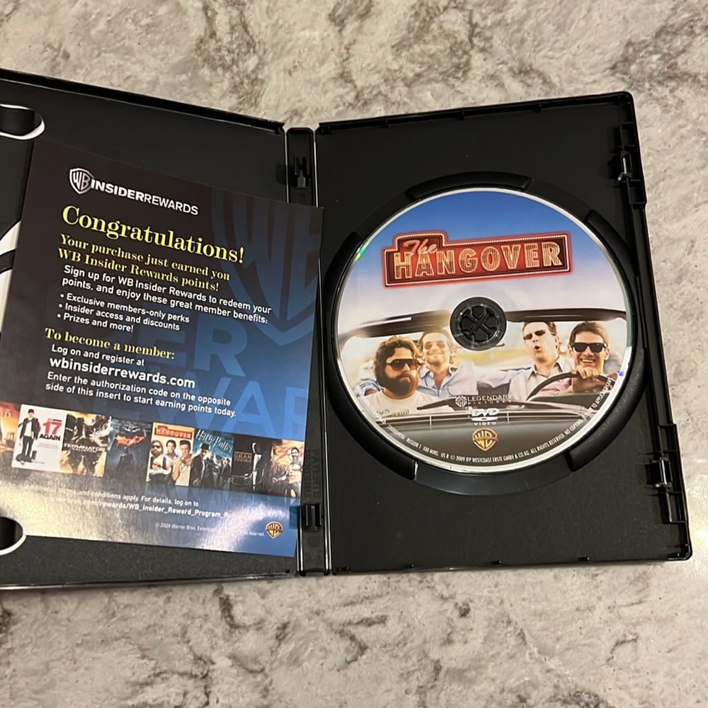 Superbad, Spy, The Hangover, Airplane - Picture 4 of 6